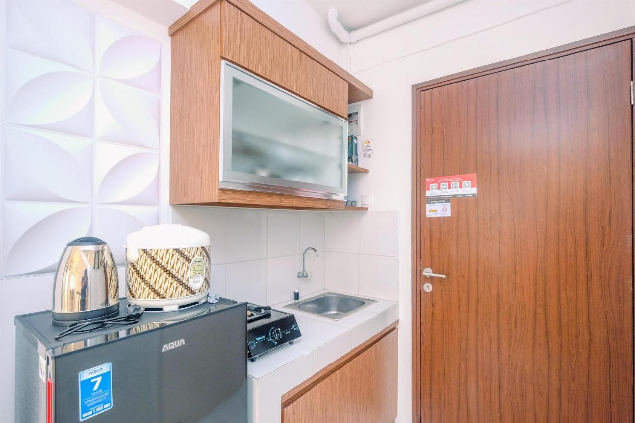 Cozy And Tranquil At Gunung Putri Square By Travelio Apartemen *